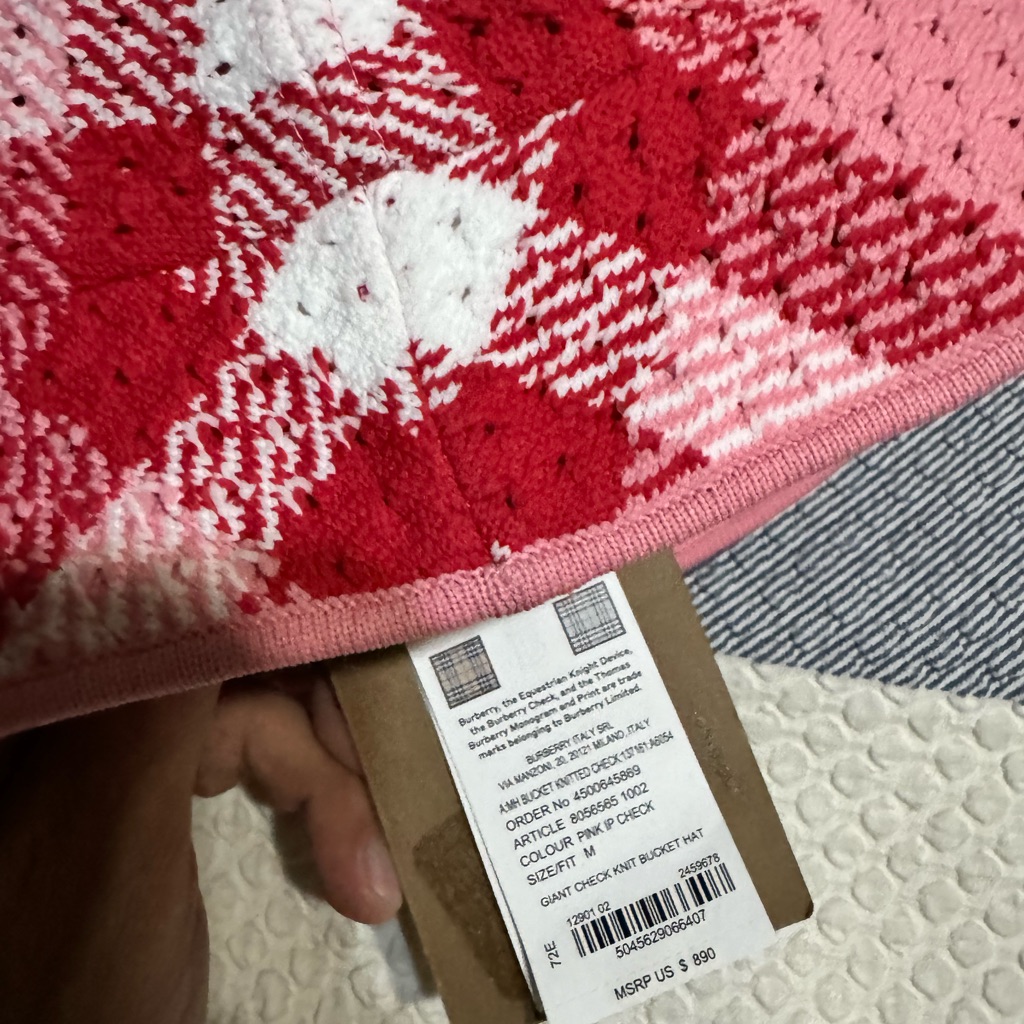 Brand New Unisex Burberry Bucket Hat